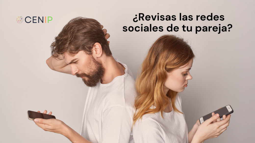 ¿Revisas las redes sociales de tu pareja?